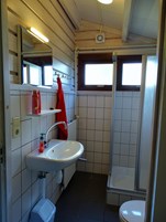 Douche/Vakantie in Lage Vuursche, toilet ruimte van de Scandinavische 6p Bungalow