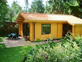 Rent a 4-person Scandinavian bungalow